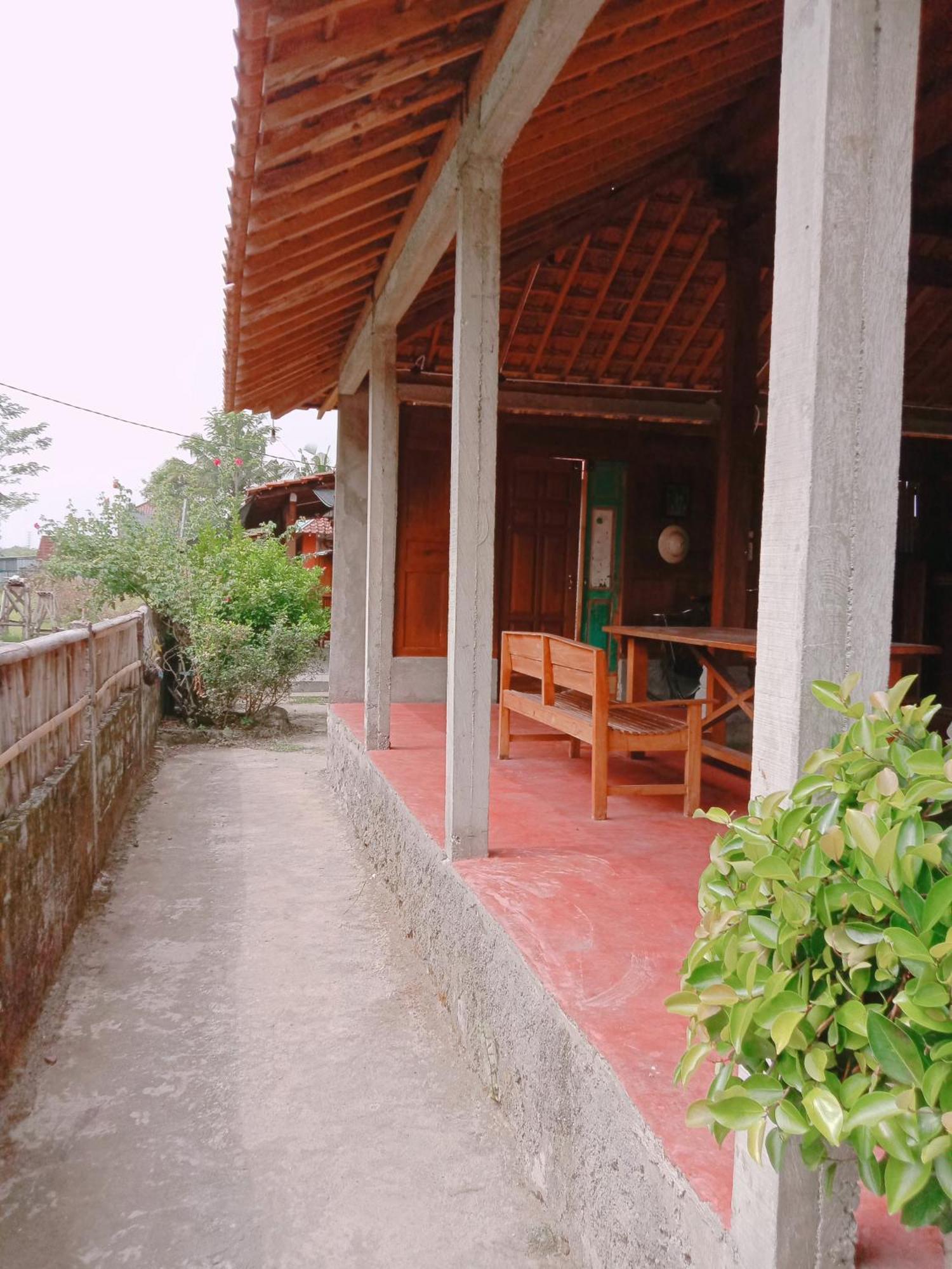 Rumah Ukhi Mini-hôtel Cebongan