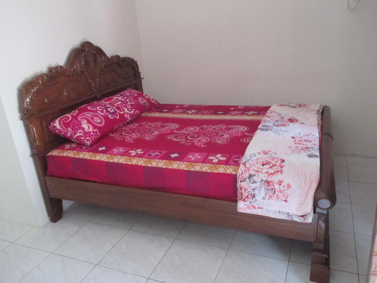 Inn Rumah Ukhi *