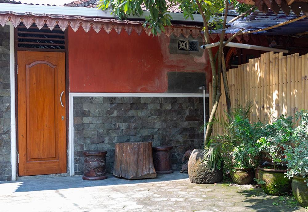Gasthof Rumah Ukhi